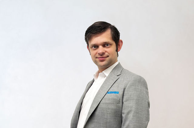 GMHBA Eye Care Optometrist Andrew Varga